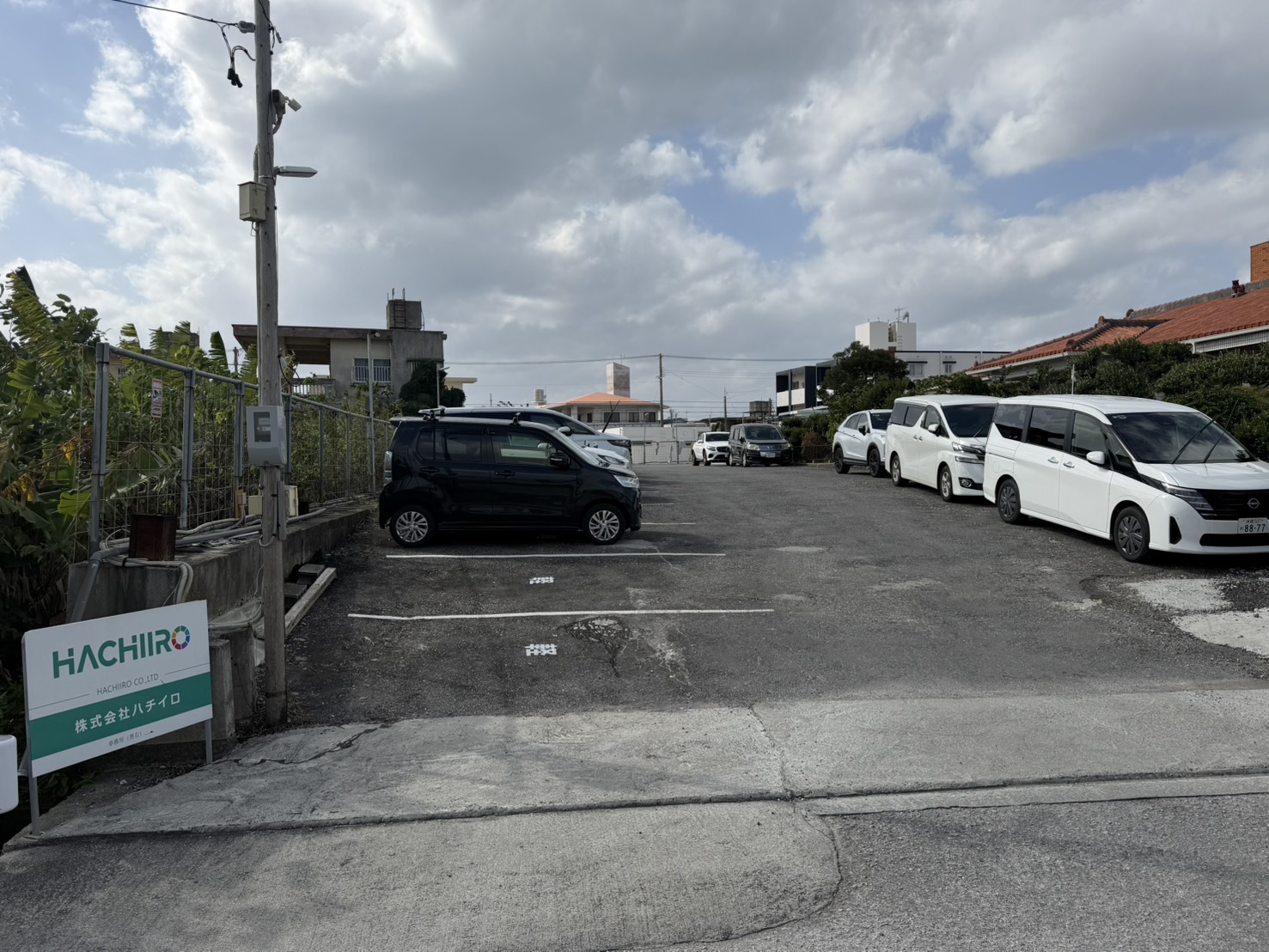 Hachiiro rent-a-car