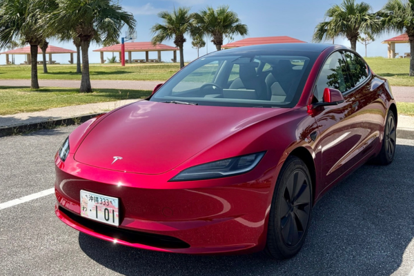 ⚡️ Tesla Model 3 premium ⚡️ Basic Insurance & Charging Included ⭐️ 【Private One-on-One Transfer to/from Naha Airport】