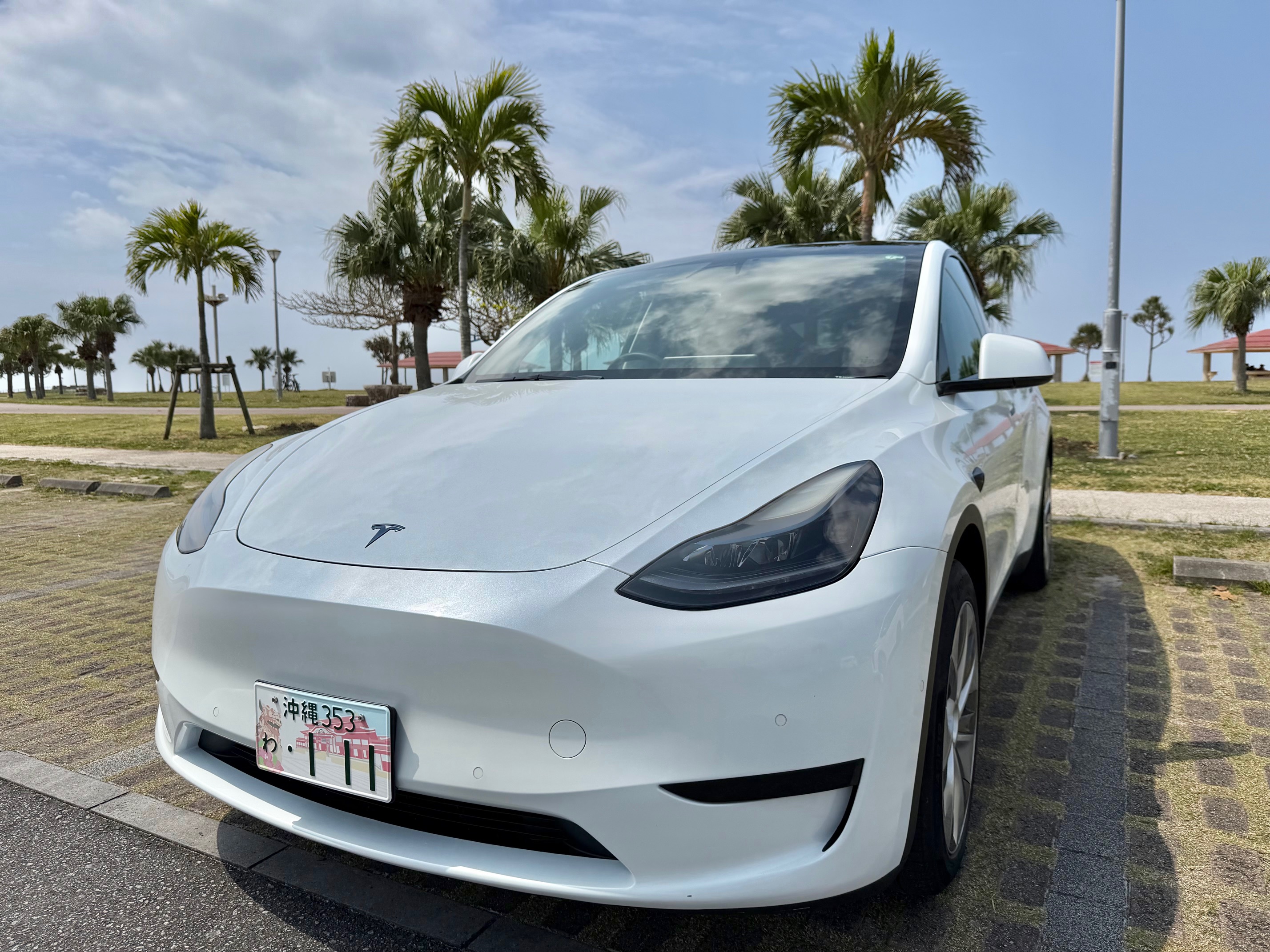 ⚡️Tesla Model Y⚡️ Basic Insurance Coverage / Charging Included Plan ⭐️ 【Private Transfer to/from Naha Airport】