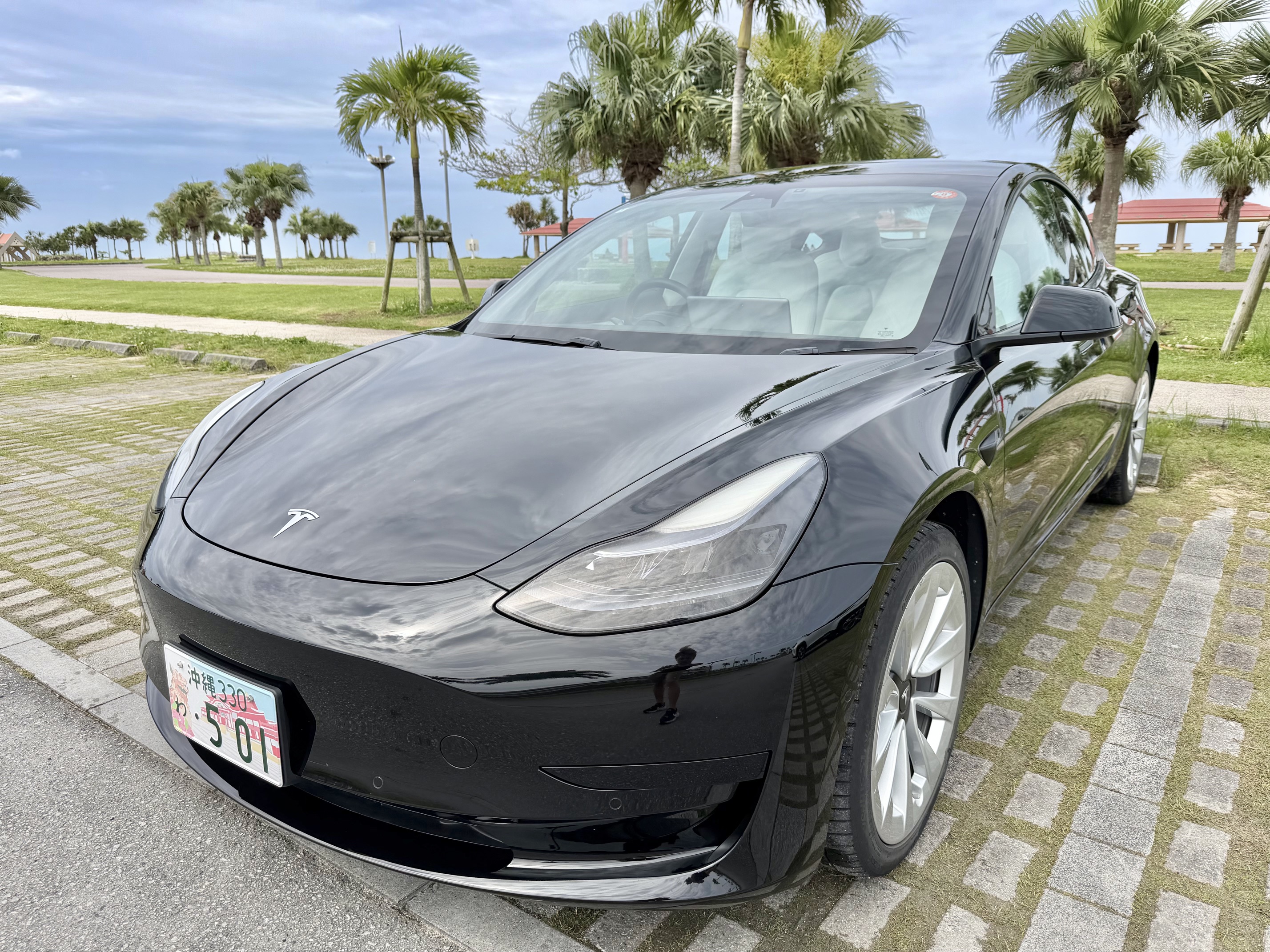 ⚡️ Tesla Model 3 ⚡️ Basic Insurance & Charging Included Plan ⭐️ [Private Airport Transfer from Naha Airport]